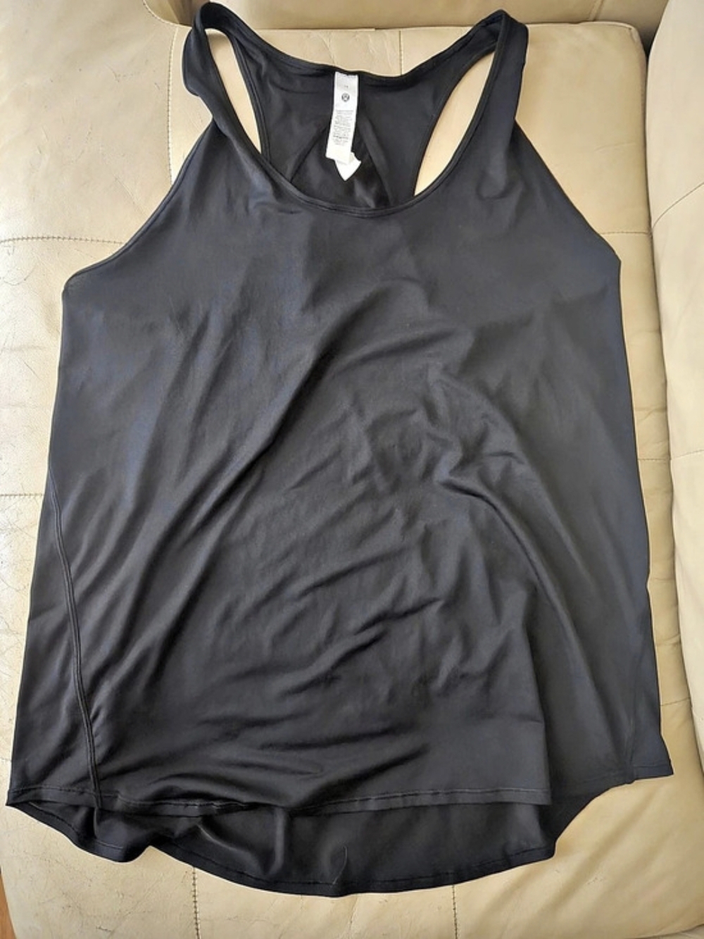 lululemon Essential Tank Pleated *Jersey Black Tank Top Size 14 Like New